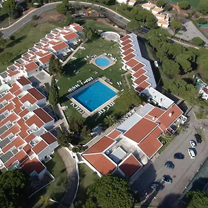 https://hotel-apartamento-do-golfe.hotelaalgarve.com