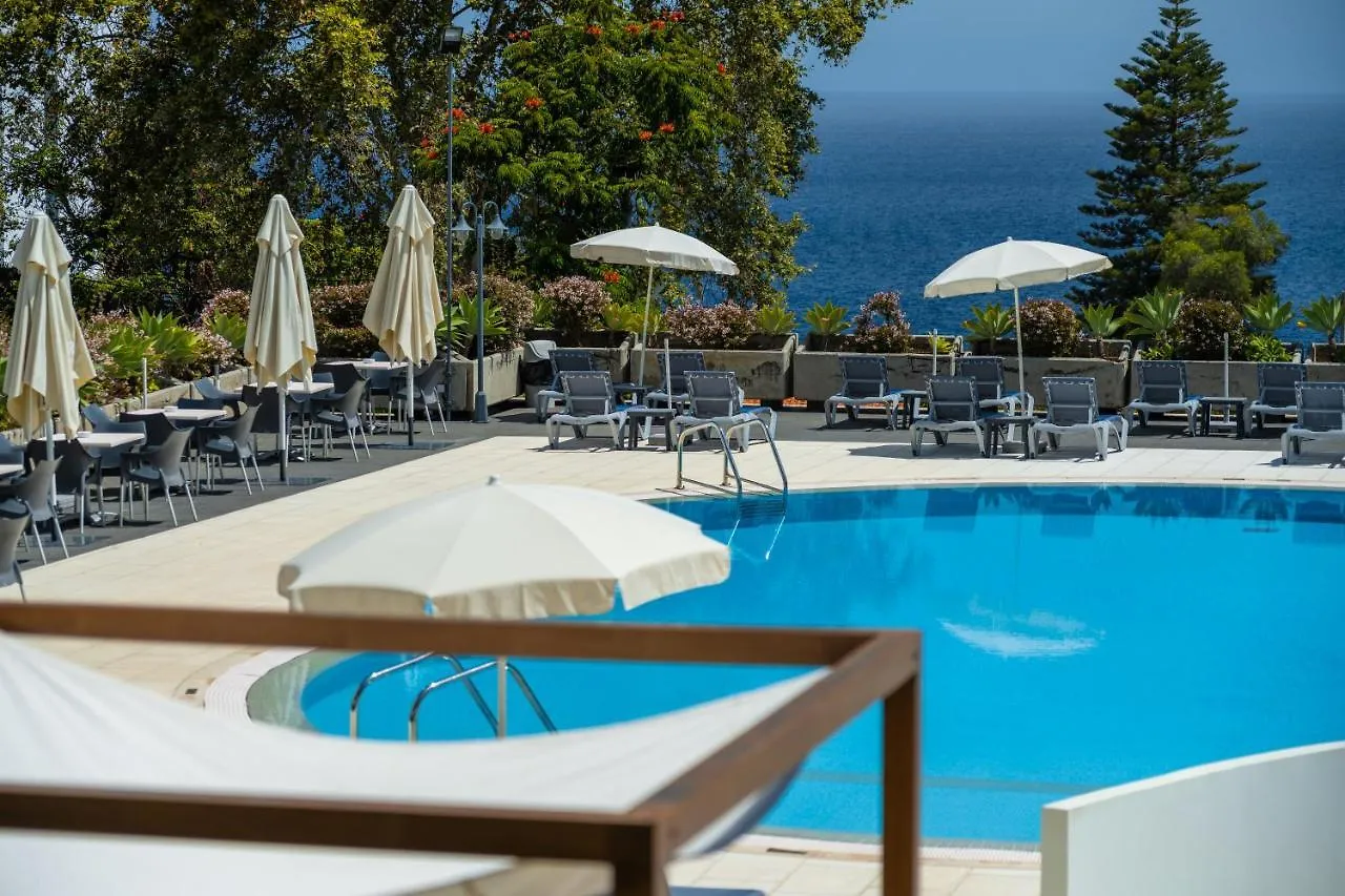 Hotel Girassol - Suite Hotel Funchal  4*, Funchal (Madeira)