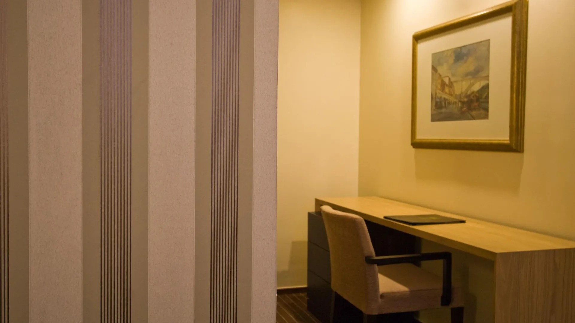 Hotel Girassol - Suite Hotel Funchal  Funchal (Madeira)